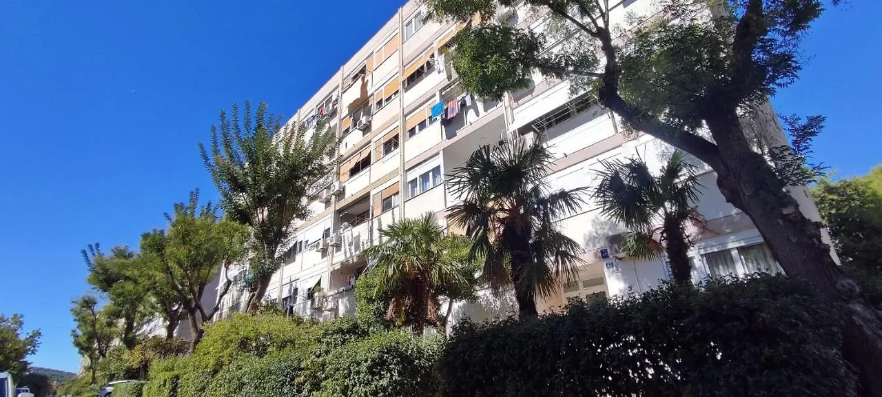 Two Rooms Apartment Spalatina Split